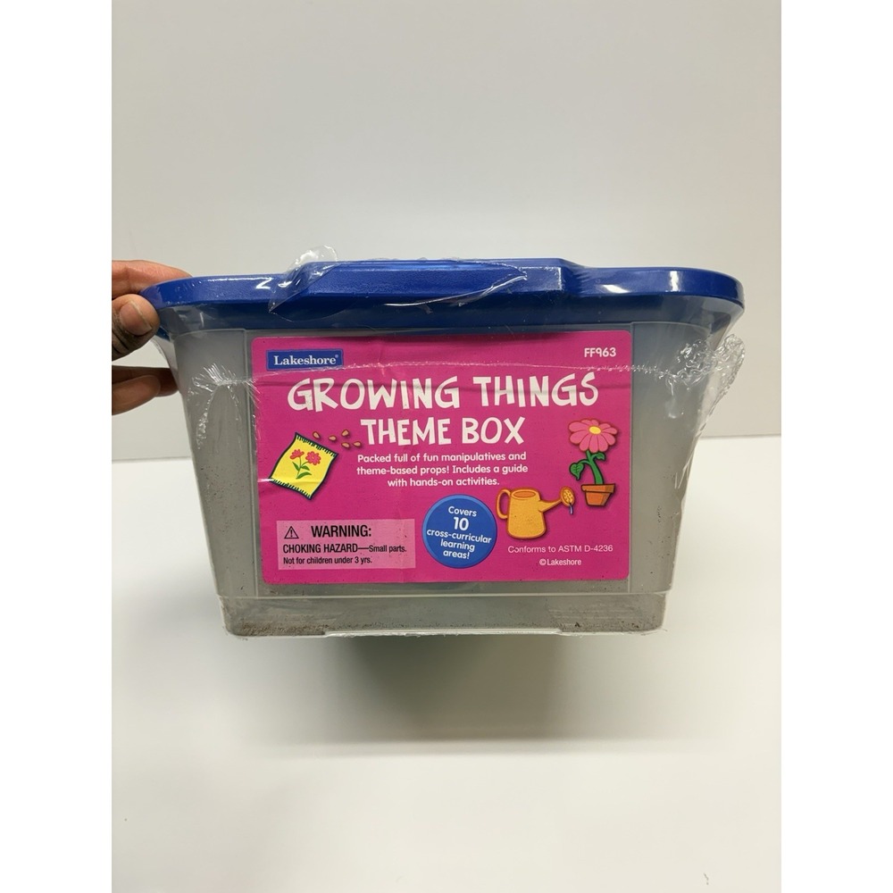 Lakeshore Toys Children Growing Things Theme Box, Unit Study Sensory Bin, FF963‎